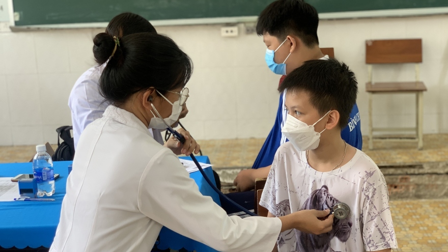 Trẻ chưa có mã định danh có được tiêm vaccine ngừa Covid-19 hay không?