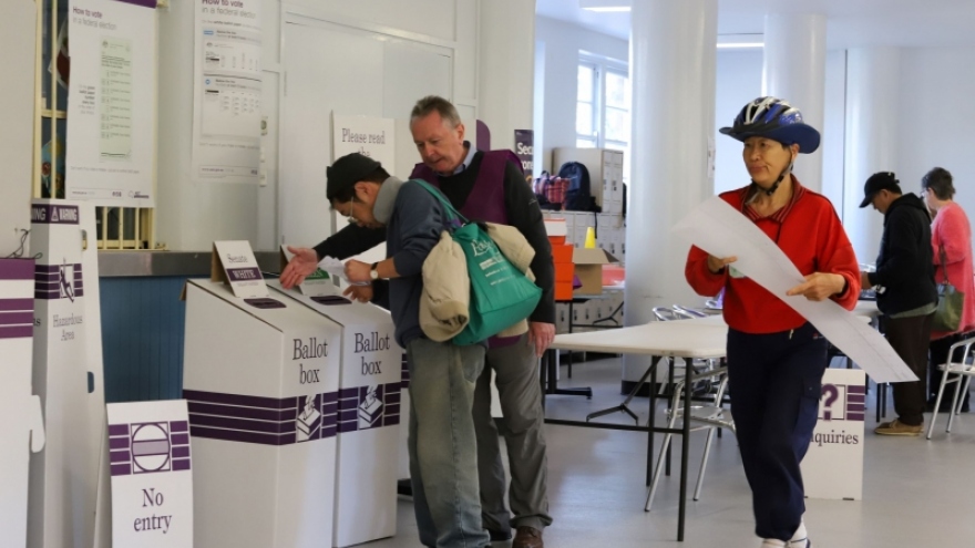 Australia gỡ bỏ các thông tin sai lệch trên mạng xã hội trước bầu cử