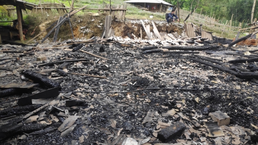 3 ngôi nhà ở huyện vùng cao Yên Bái cháy liên hoàn