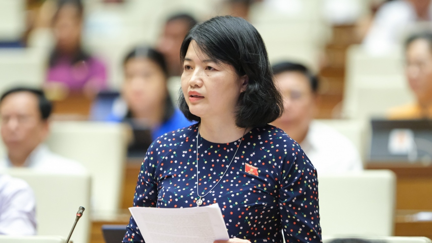 Chính sách hỗ trợ trẻ mồ côi do Covid-19 đã có nhưng tiền đến tay các cháu chưa?