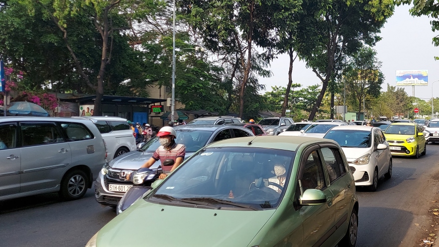 Thi bằng lái ô tô phải thêm phần sát hạch mô phỏng tình huống giao thông