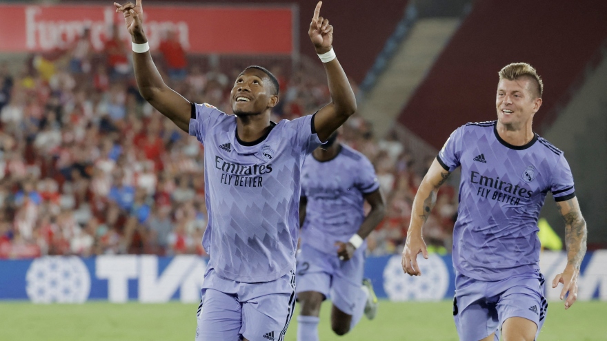Alaba lập siêu phẩm đá phạt, Real Madrid "vượt ải" Almeria