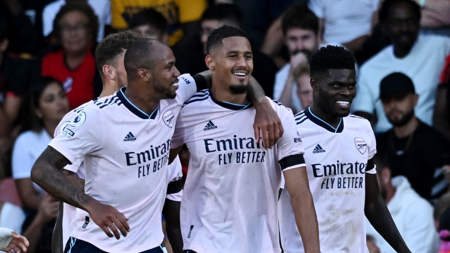 Thắng nhẹ Bournemouth, Arsenal trở lại ngôi đầu Ngoại hạng Anh