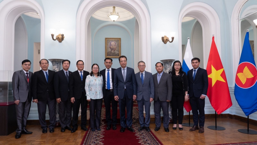 Đại sứ quán Lào tại Nga chúc mừng Quốc khánh Việt Nam