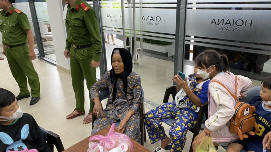 Nhiều khách sạn, cơ sở lưu trú tại Hội An đón người dân đến tránh bão số 4