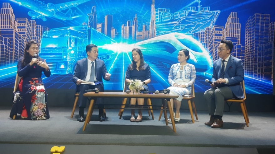 Hai điểm nghẽn logistics của TP.HCM là cơ sở hạ tầng và nguồn nhân lực