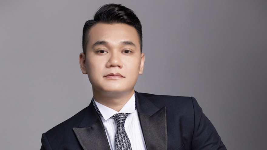 Khắc Việt ủng hộ 500 triệu đồng cùng người dân miền Trung chống bão