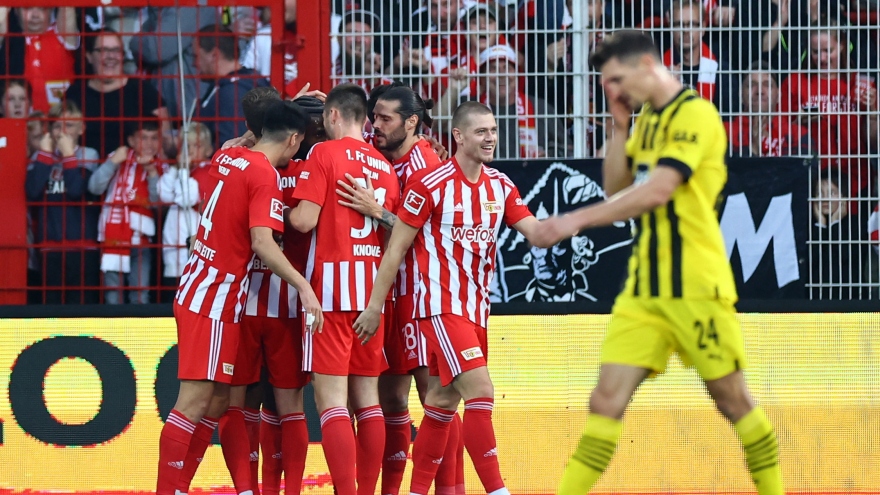 Kết quả Bundesliga: Union Berlin vững ngôi đầu, Bayern Munich thắng "5 sao"