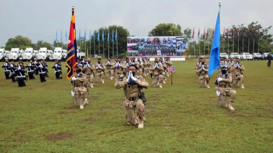 Sau 3 năm, Campuchia tiếp tục cử hơn 300 quân mũ nồi xanh sang Mali và Nam Sudan
