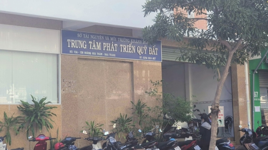 Cách chức Giám đốc Trung tâm phát triển quỹ đất tỉnh Khánh Hòa