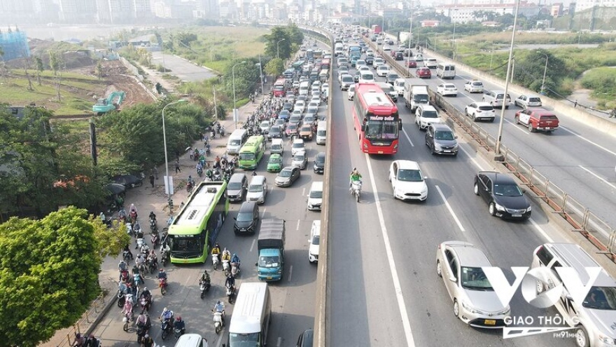 Đề án thu phí vào nội đô Hà Nội: Nên xuất phát lại, đừng cố “đâm lao”