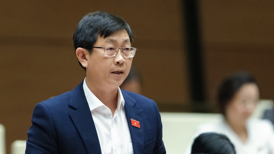 Nhiều gia đình công nhân 4 người sống trong nhà chưa đầy 10m2