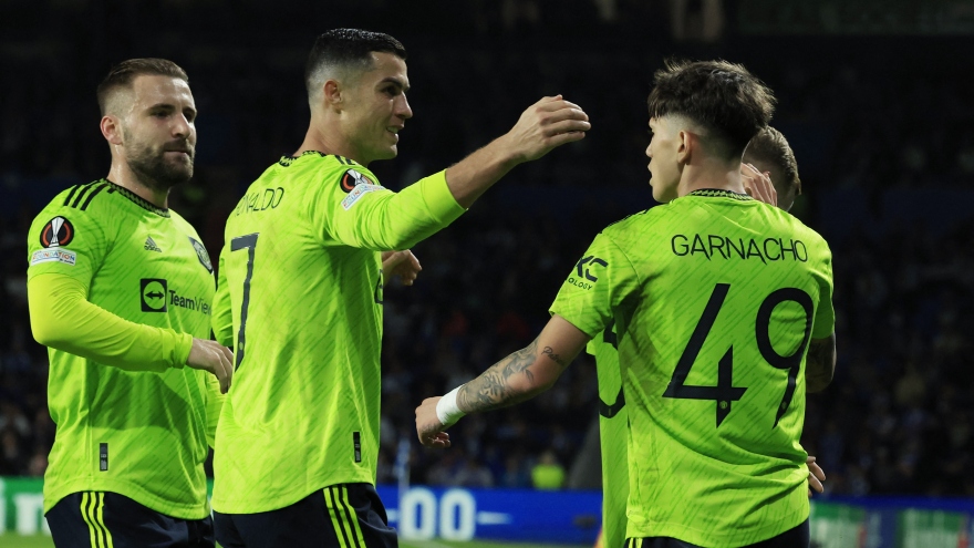 Ronaldo kiến tạo để Garnacho ghi bàn, MU thắng tối thiểu Real Sociedad
