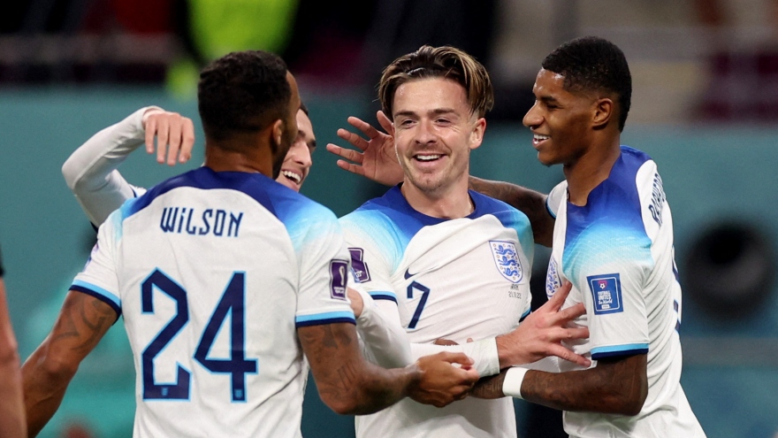 ĐT Anh - ĐT Mỹ: Tam sư thẳng tiến