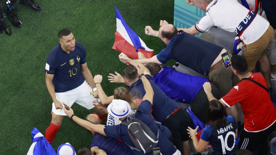 Mbappe đưa ĐT Pháp vào vòng 1/8 World Cup 2022