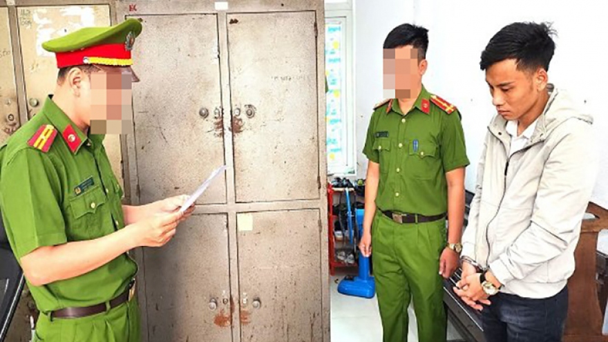 Khởi tố quản lý quán karaoke cho khách sử dụng ma túy 