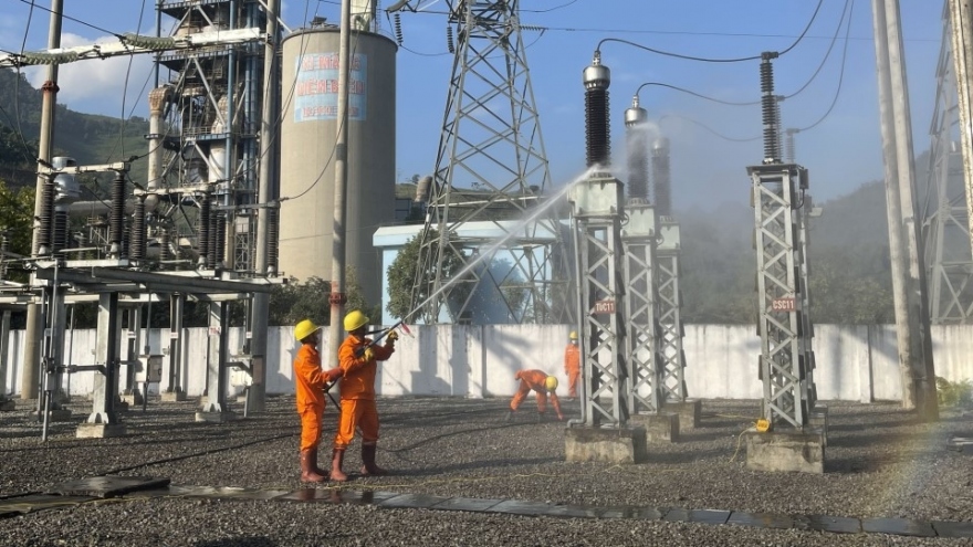 Sản lượng điện thương phẩm của EVNNPC tiếp tục tăng, đứng đầu EVN