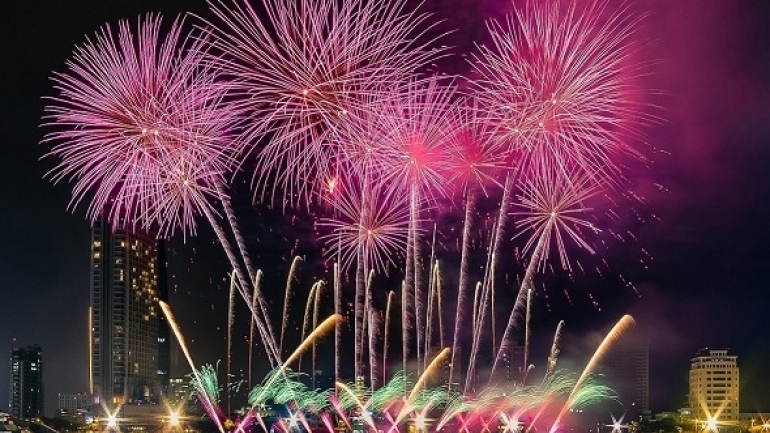 Fireworks to light up Ho Chi Minh City skies on New Year’s Eve
