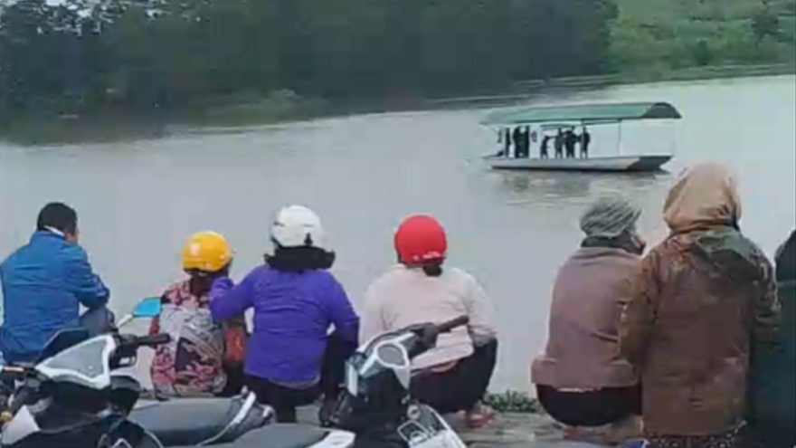 Lật thuyền khi đi thả lưới đánh cá, người đàn ông bị đuối nước
