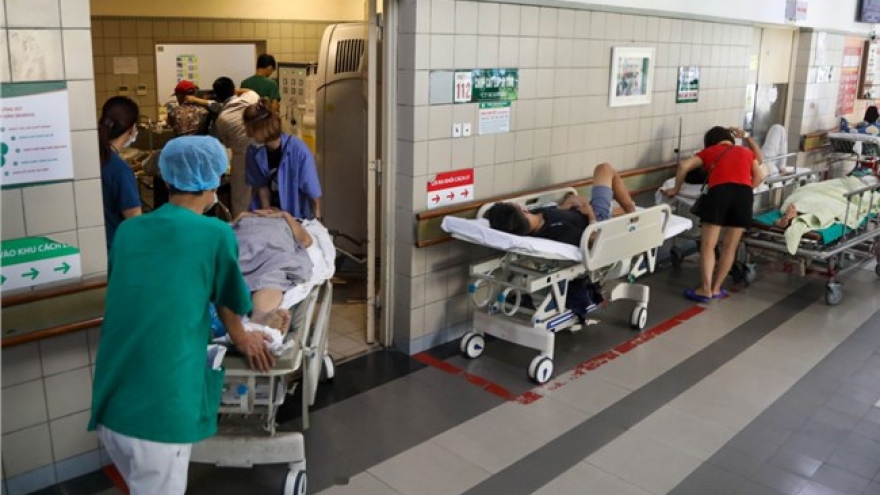 “Người trong cuộc” nói gì về Luật Khám bệnh, chữa bệnh (sửa đổi)?