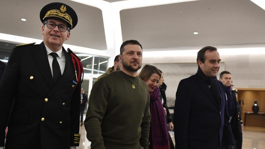 Chuyến thăm của Tổng thống Ukraine phủ bóng lên Thượng đỉnh EU đầu tiên năm 2023 