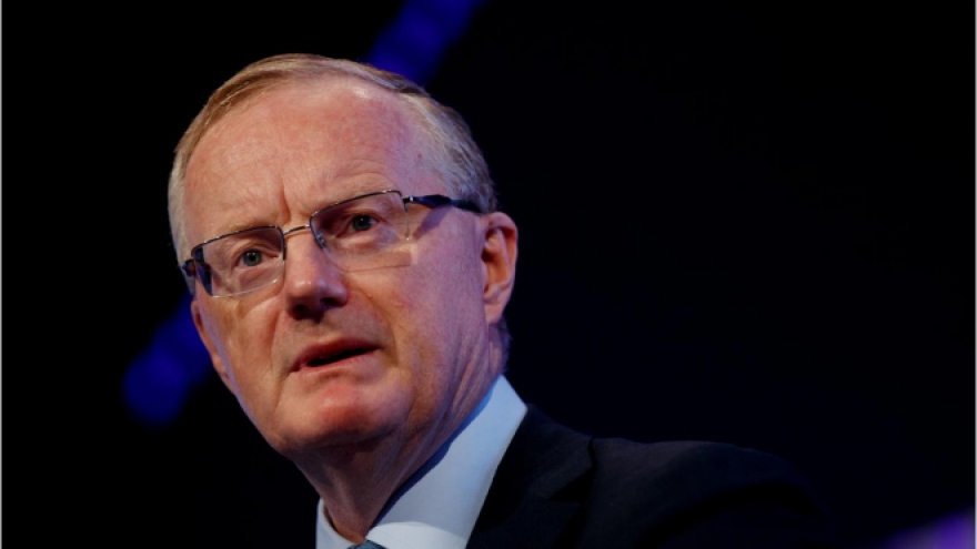 Australia tạm dừng tăng lãi suất