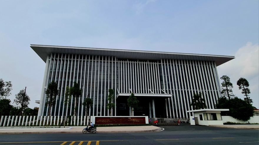 Cà Mau giảm hơn 400 người hưởng lương từ ngân sách