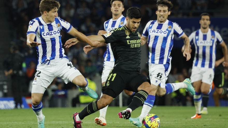 Kết quả La Liga 3/5: Real Madrid "giương cờ trắng" trong cuộc đua vô địch với Barca