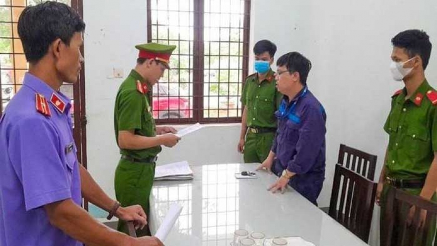 Lừa “chạy” xin việc làm tại sân bay Chu Lai, chiếm đoạt 300 triệu đồng