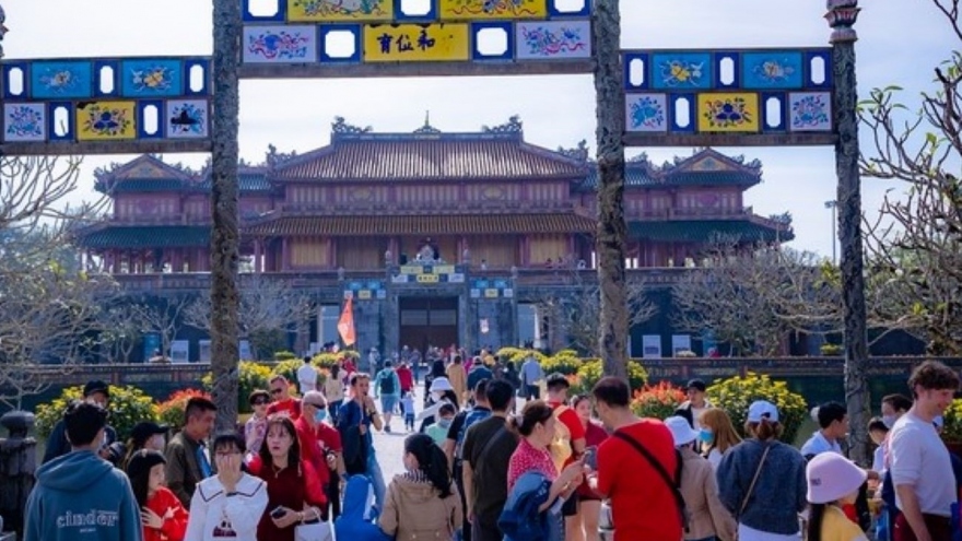 Lượng khách đến Huế tăng cao trong dịp nghỉ lễ