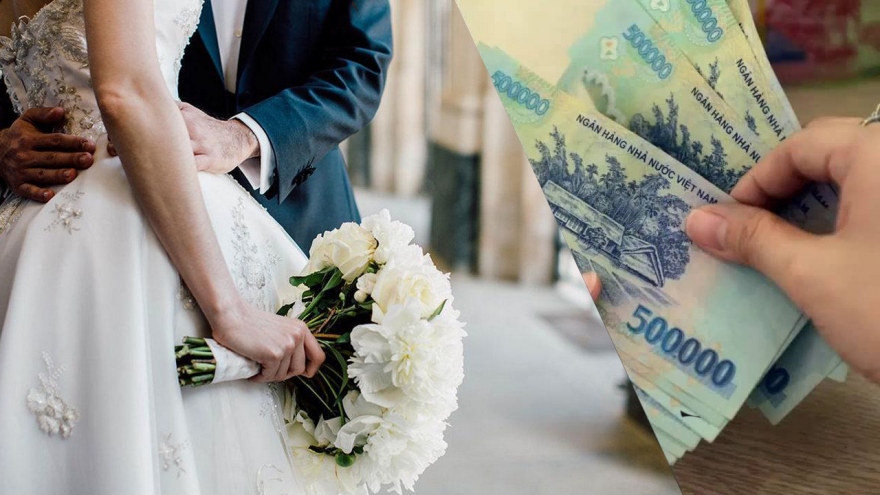 Mẹ chồng thu hết “của hồi môn” của con dâu sau khi cưới