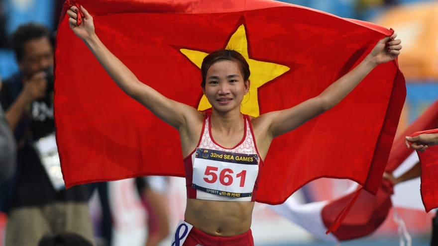 Nguyễn Thị Oanh đi vào lịch sử với cú "poker" HCV tại SEA Games 32