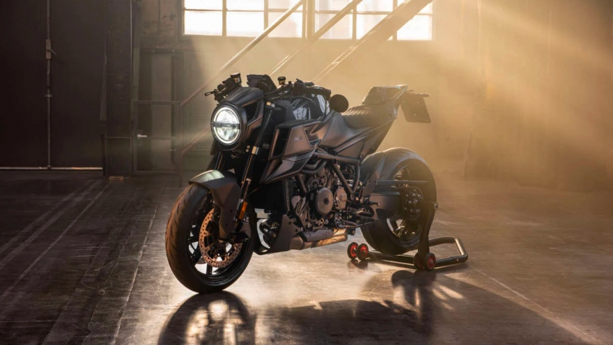 Brabus trình làng siêu mô tô KTM 1300 R Edition 23 giá hơn 2 tỷ đồng