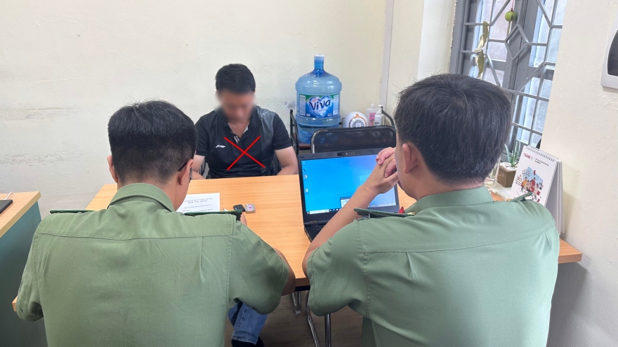 Triệt phá đường dây mua bán thiết bị gian lận thi cử quy mô toàn quốc