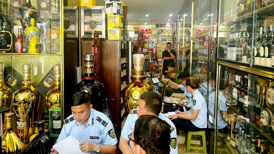 Bán rượu lậu, một hộ dân ở Bắc Giang bị phạt 90 triệu đồng