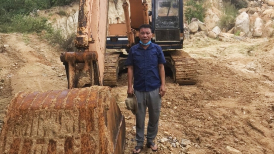 Khởi tố người đàn ông khai thác trái phép hơn 9.500 m3 cát