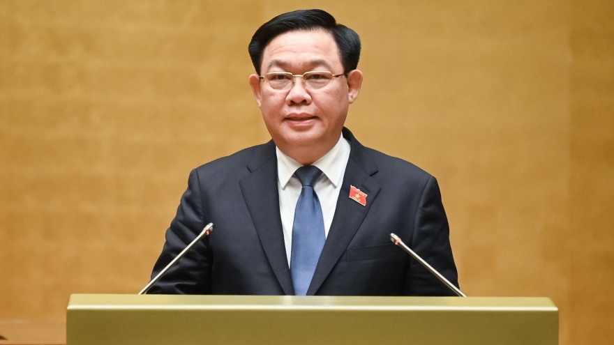 Chủ tịch Quốc hội: Ngăn rủi ro “bắt sóng xuất khẩu, để hổng thị trường trong nước”