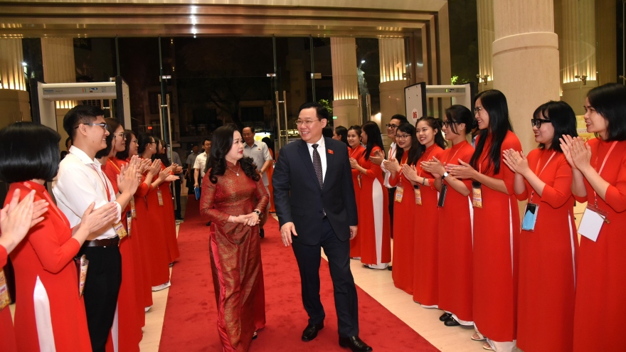 Chủ tịch Quốc hội Vương Đình Huệ dự Chương trình nghệ thuật “Nắng Ba Đình"