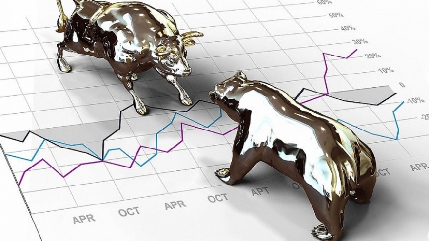 Nhận định chứng khoán 5/6: VN-Index giằng co quanh vùng 1.345-1.355 điểm