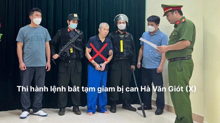 Nóng 24h: Bắt người đàn ông nhốt 2 cán bộ công an tại nhà riêng