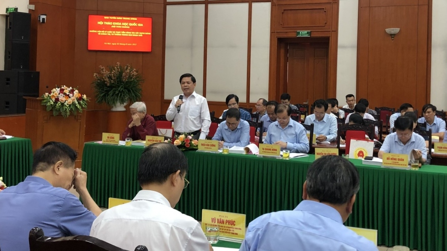 "Tư tưởng thông thì công việc gì cũng dễ dàng"