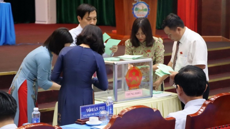 Vì sao Đảng cho cán bộ bị kỷ luật cơ hội sửa sai?