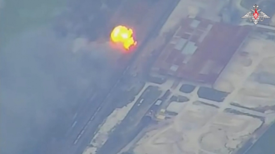 Nga tấn công đoàn tàu chở vũ khí của Ukraine