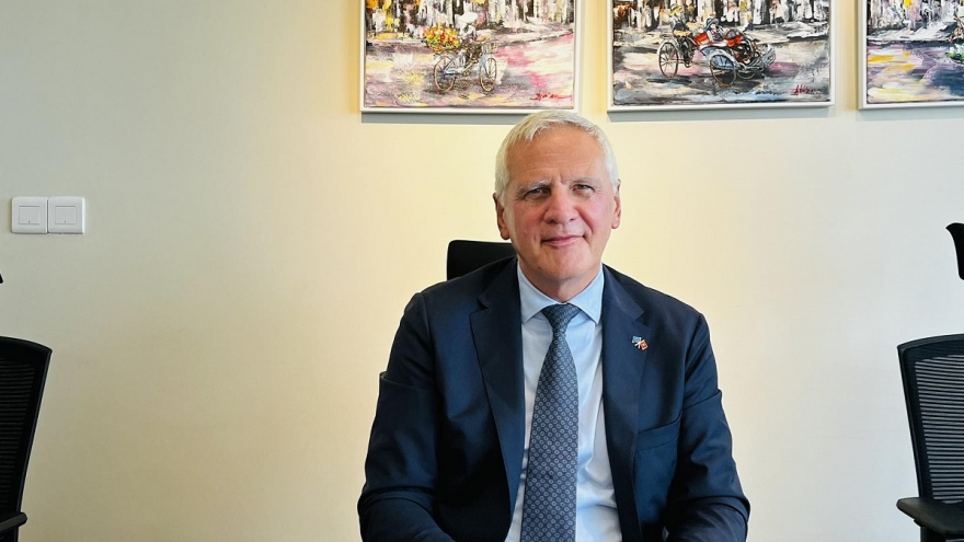 Hỗ trợ vốn vay của Ngân hàng đầu tư châu Âu dành cho Việt Nam sẽ tăng gấp đôi