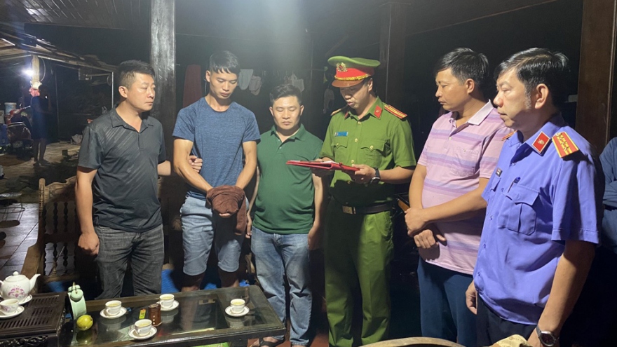 Công an Lai Châu bắt giữ đối tượng mua bán sừng tê giác