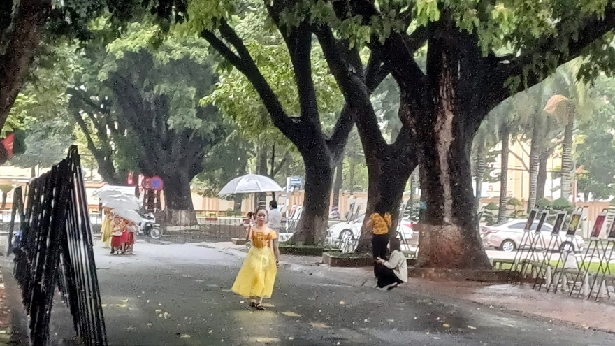 Lượng khách giảm tại Kiên Giang, Đắk Lắk vì thời tiết xấu