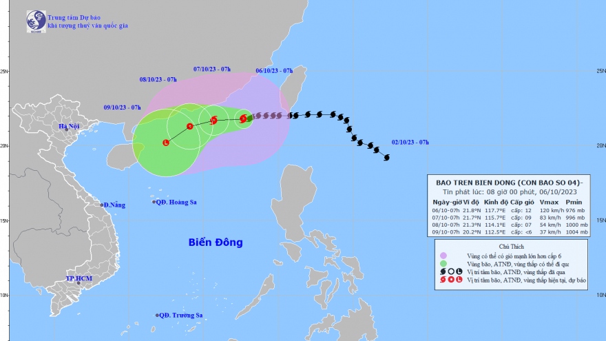 Bão số 4 đang ở khu vực Bắc Biển Đông, gió giật cấp 15