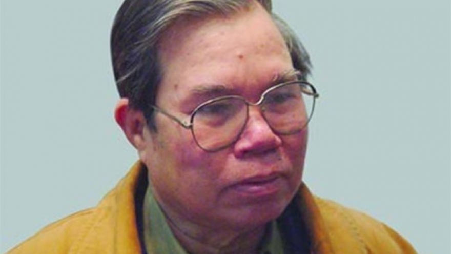 Nhà văn Ma Văn Kháng “gom” sự đời viết lên trang sách