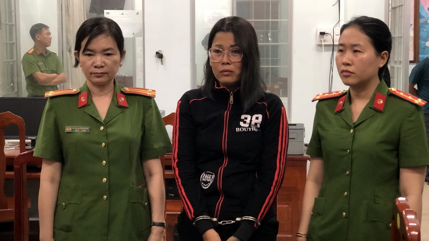 Cặp vợ chồng cho vay nặng lãi 60%/tháng