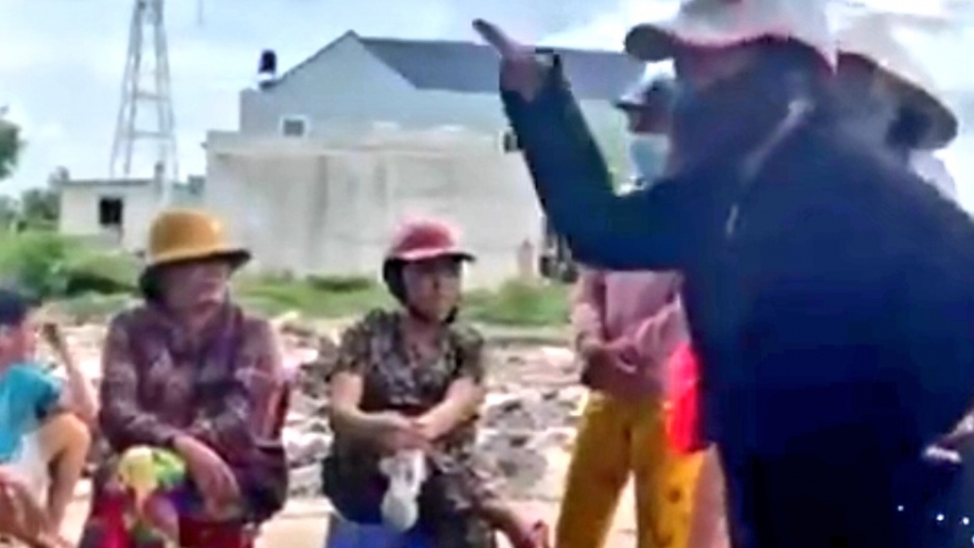 Cụ bà ở Long An gom hơn 14 tỷ đồng tiền hụi rồi bỏ trốn